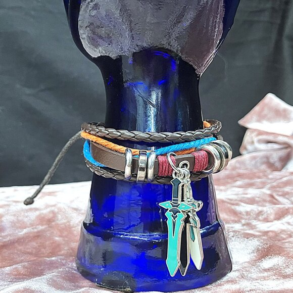 Leather Anime Sword Art Online Classic Unisex Wristband Otaku Box Exclusive - Picture 3 of 3